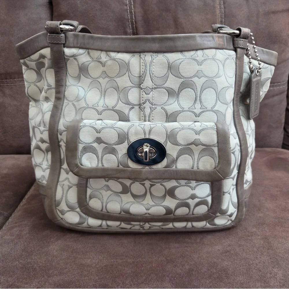 Coach Cream and Gray Signature Shoulder Bag - Picture 10 of 12